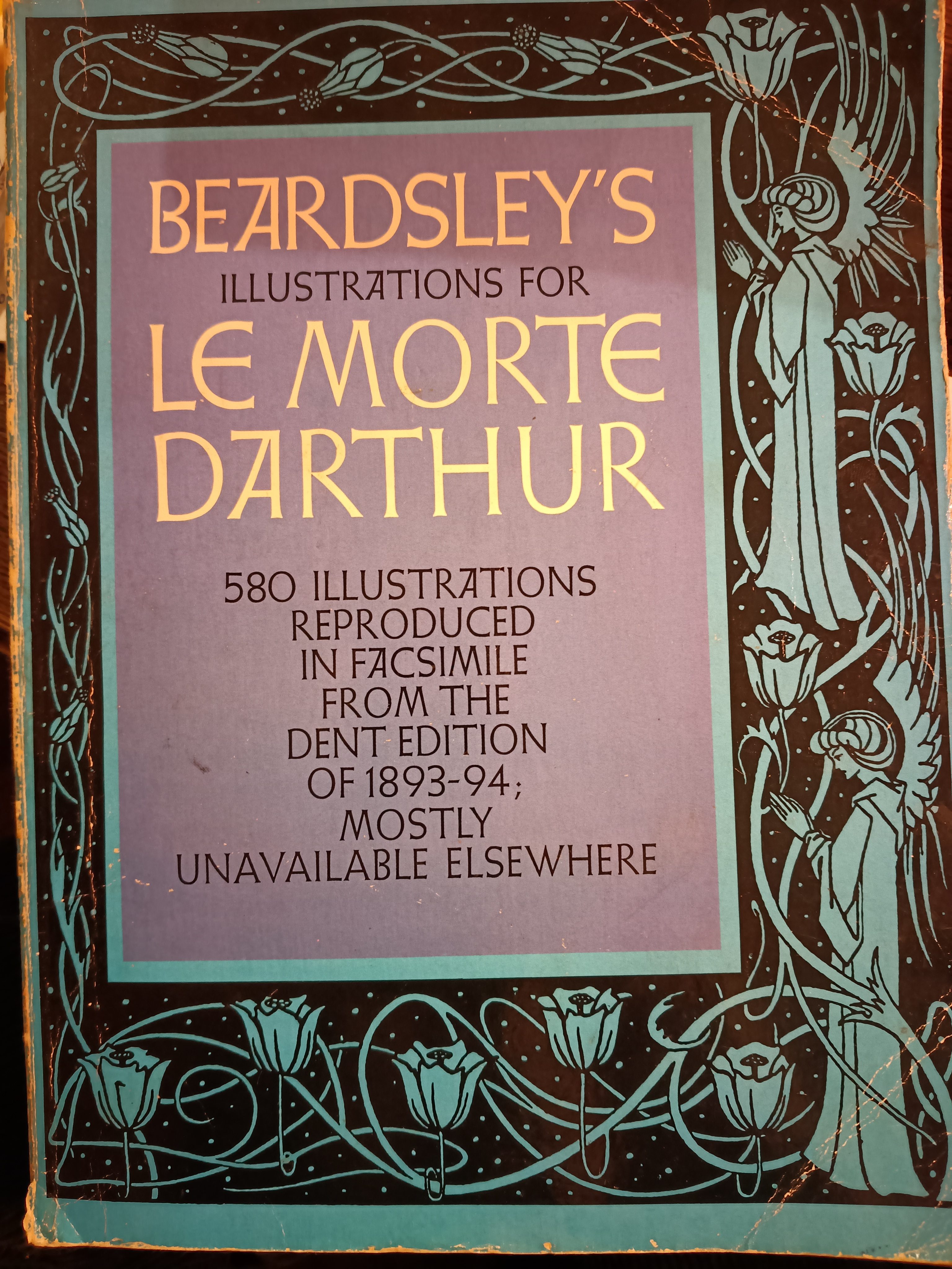 BEARDSLEY'S illustrations for LE MORTE DARTHUR
