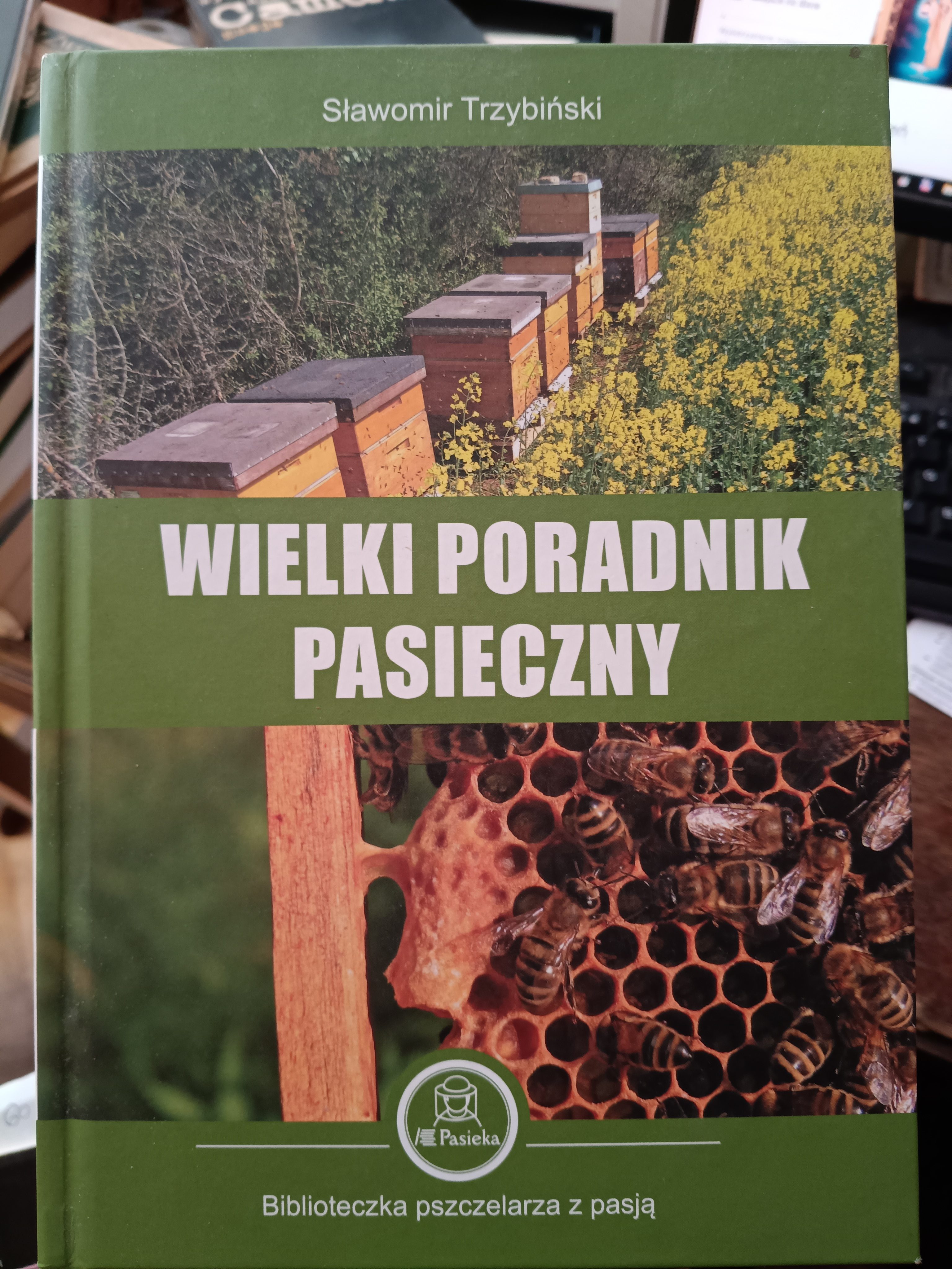 WIELKI PORADNIK PASIECZNY