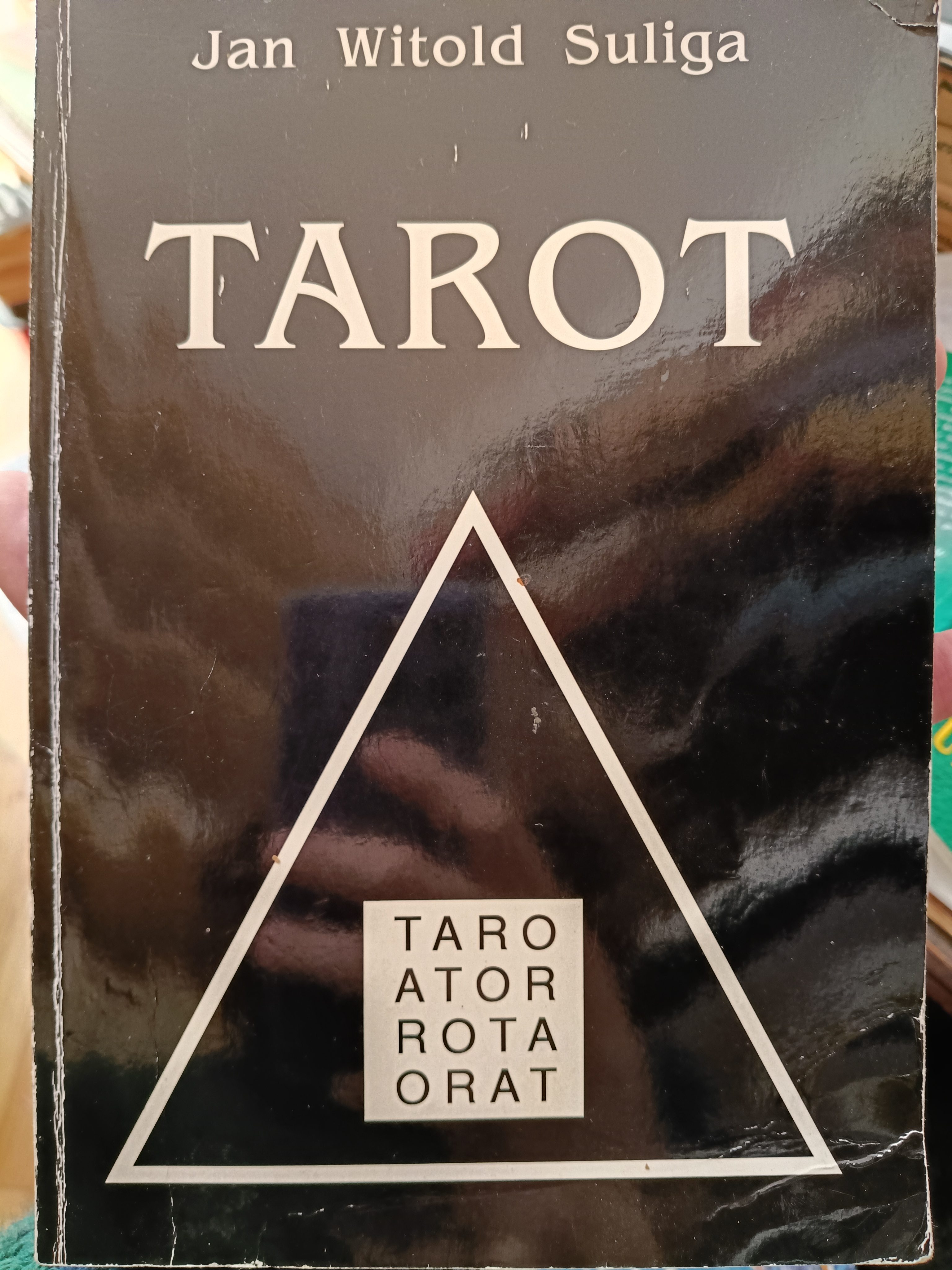 TAROT